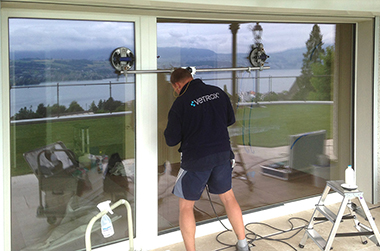 vetrox, glaskratzer entfernen, glasreparatur, verkratztes glas, glasschutz, esg, vsg, isolierglas, glasoberfläche, float, brandschutzglas